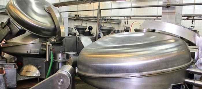 Оборудование на предприятиях мясной индустрии защищено алюминиево-цинковым антикоррозионным покрытием Molykote